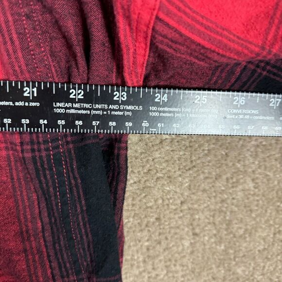 BDG Shacket Cardigan Womens‎ XS Red/Black Plaid Flannel Oversized Fit Open Front - Picture 9 of 11